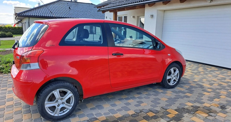 Toyota Yaris cena 17500 przebieg: 125600, rok produkcji 2009 z Żukowo małe 154
